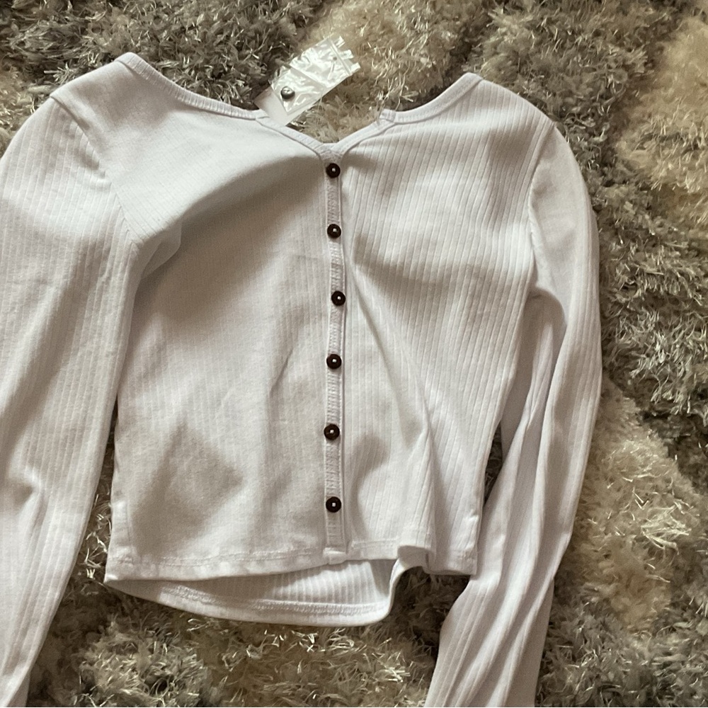 White Button-Up Ribbed Women's Top